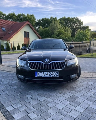 Skoda Superb cena 24000 przebieg: 438570, rok produkcji 2014 z Iława małe 154